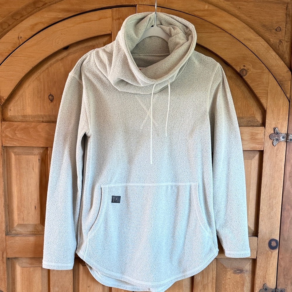 DESO Cozy Cream Cowl Neck Pullover Size Large